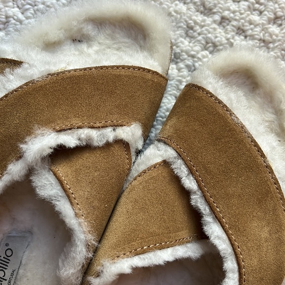 Birkenstock | Daytona Shearling Sandal | Size 39 - Picture 10 of 16